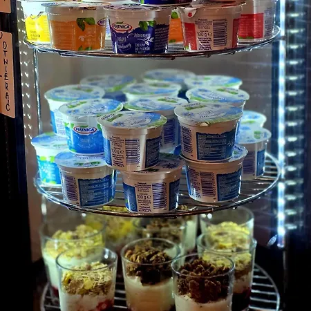 Six Suites, Old Town Apartmanhotel