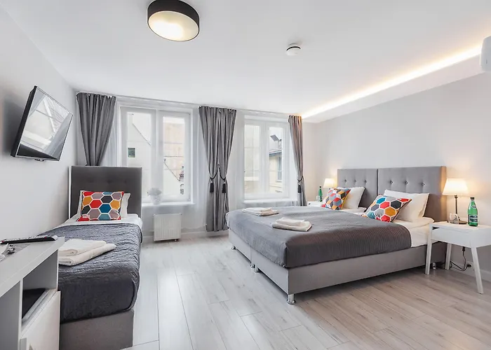 Six Suites, Old Town Apartmanhotel 4*