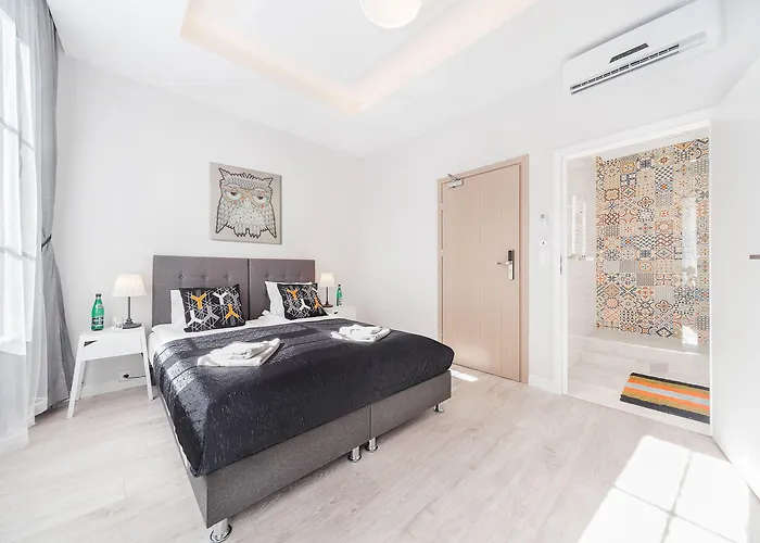 Apartmanhotel Six Suites, Old Town 4*