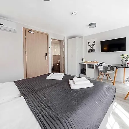 アパートホテル Six Suites, Old Town