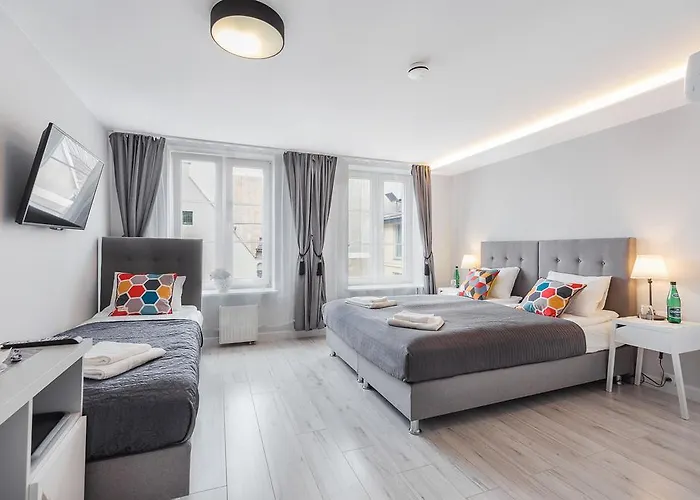 Six Suites, Old Town 4* גדנסק